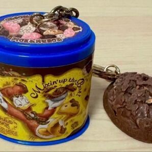 ディズニー35周年 チョコレートクランチ ドナルド キーホルダー