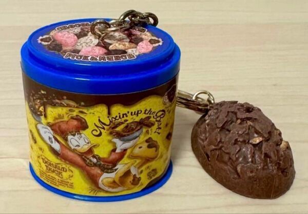 ディズニー35周年 チョコクランチ ドナルド キーホルダー