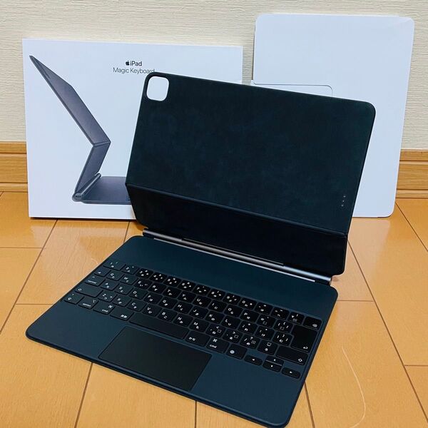 【新品同様品】Apple Magic Keyboard iPad Pro