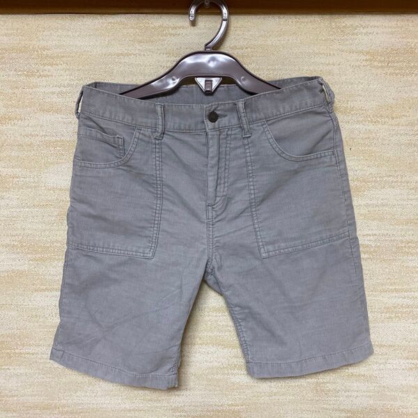 GAP グレー ショートパンツ ポケット付き