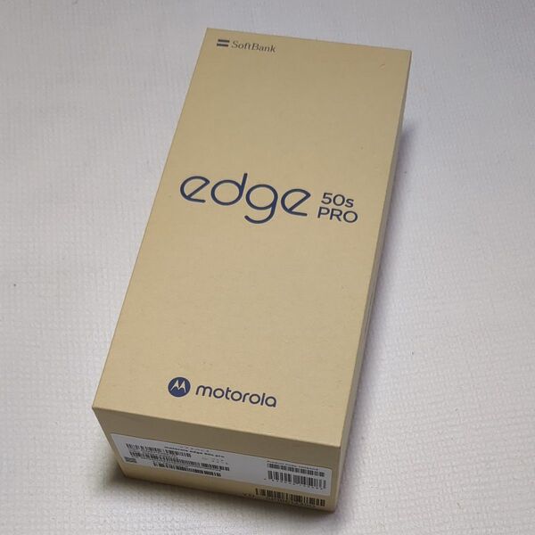 新品未使用 motorola edge 50s pro バニラクリーム SIMフリー 未通電