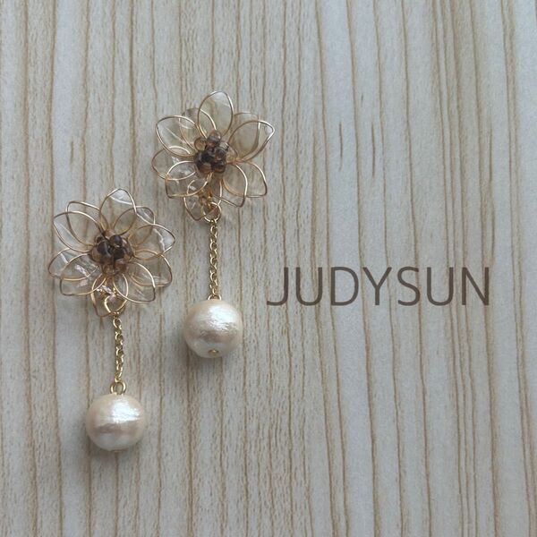 ひまわりパールピアス/イヤリング