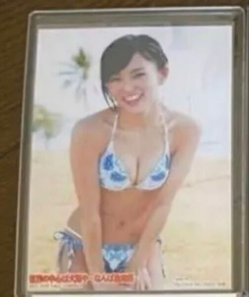 山本彩 生写真