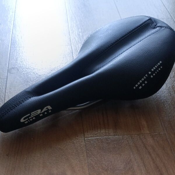 C3A 自転車用サドル WIDE MAX ブラック系