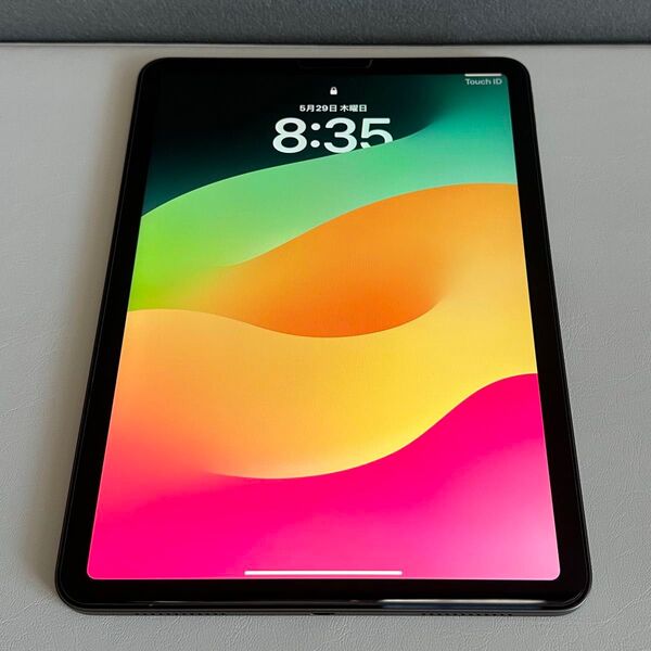 【中古・美品】iPad Air(第5世代)Wi-Fi 256GB スペースグレイ