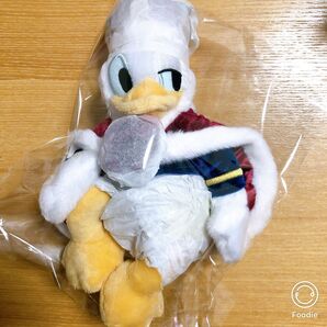 【ディズニーストア.jp限定】ドナルド ぬいぐるみキーホルダー・キーチェーン DONALD THE KING BIRTHDAY