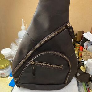 革製ボディバッグ ブラウン
