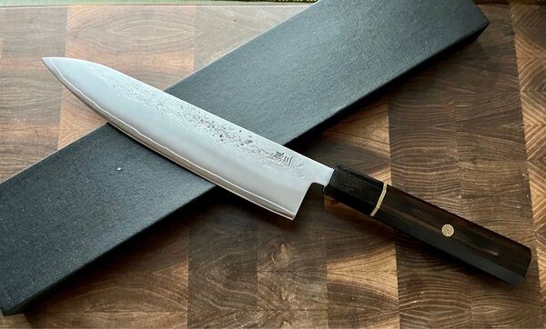 梨地 本鍛造 銀三鋼 牛刀 7寸 210mm 包丁 黒檀八角柄 シェフナイフ 新品