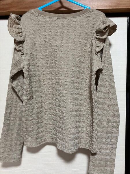 ロングTシャツ女児130 カットソー 長袖