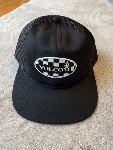 !!新品未使用!! VOLCOM キャップ CAP 帽子 WOODTICK TRUCKER HAT - BLACK