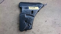 ＢＭＷ　純正　ウインド　ウオッシャータンク　５シリーズ　WINDSHIELD WASHER TANK G30 G31 7 G11 G12　品番：7377035-07　Ｔ1239_画像3