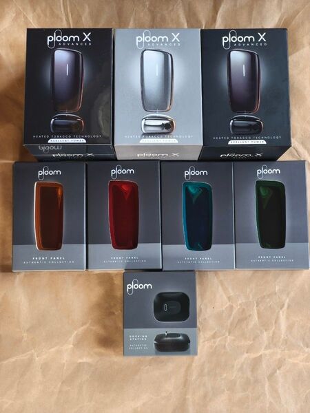 Ploom X Advanced 新品と中古品、未使用フロントパネル、未使用ドッキングステーション