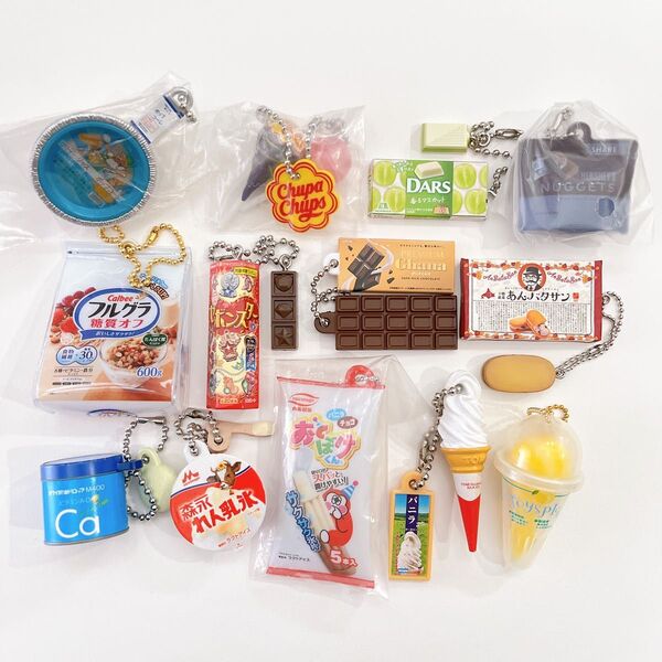 お菓子系・食品系ガチャガチャまとめ売り ミニチュアチャームセット