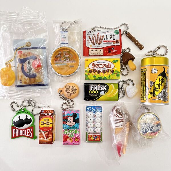 お菓子系・食品系ガチャガチャまとめ売り ミニチュアチャームセット