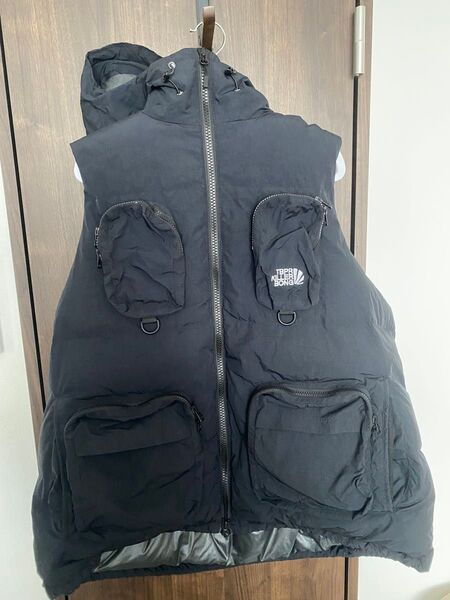 美品 TIGHTBOOTH UTILITY DOWN VEST ダウンベストXL