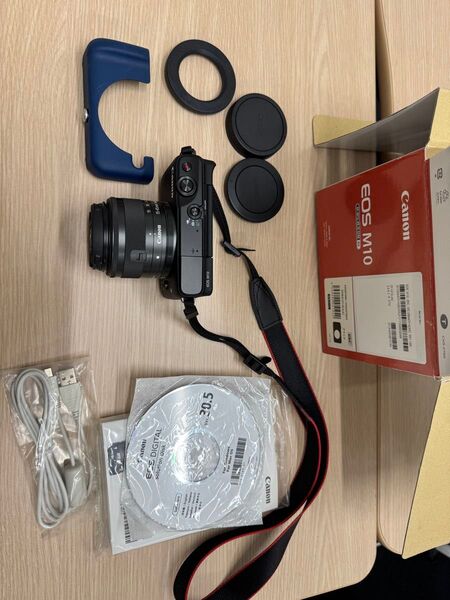 Canon EOS M10 ミラーレス一眼カメラ ブラック 未使用に限りなく近い