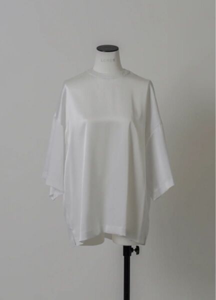 LOHEN ベビーサテンTシャツブラウス ホワイト