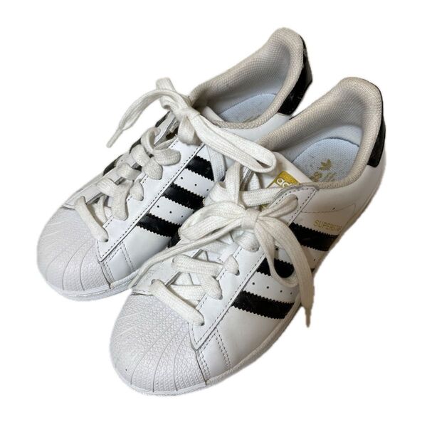 adidasスニーカーsuperstar23㎝