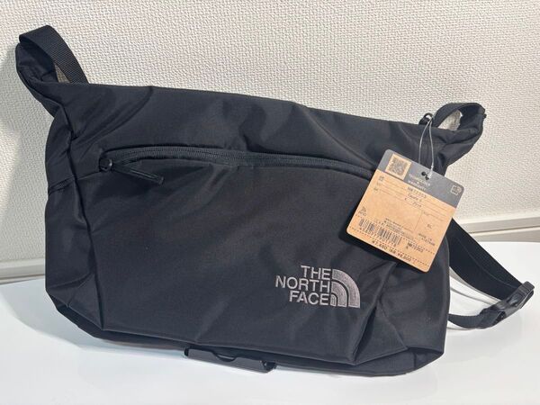 【新品未使用・24時間以内発送】ザ・ノース・フェイス ショルダーバッグ NM72353
