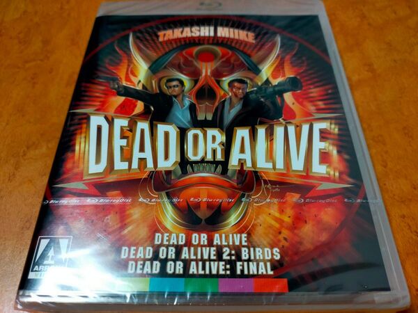 DEAD OR ALIVE トリロジー 未開封輸入盤Blu-ray 哀川翔/竹内力/甲賀瑞穂/塚本晋也/三池崇史/寺島進/青田典子