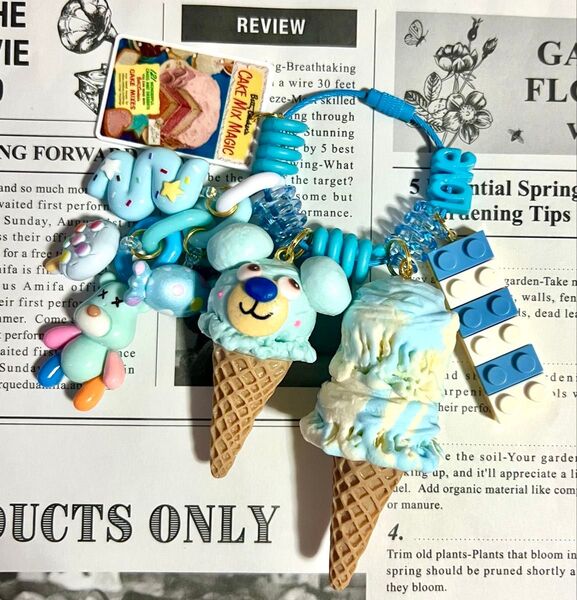 じゃらじゃらキーホルダー ハンドメイド フェイクフード くまちゃん アイス