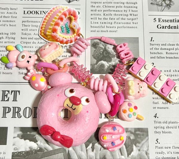 じゃらじゃらキーホルダー ハンドメイド フェイクフード くまちゃん ドーナツ
