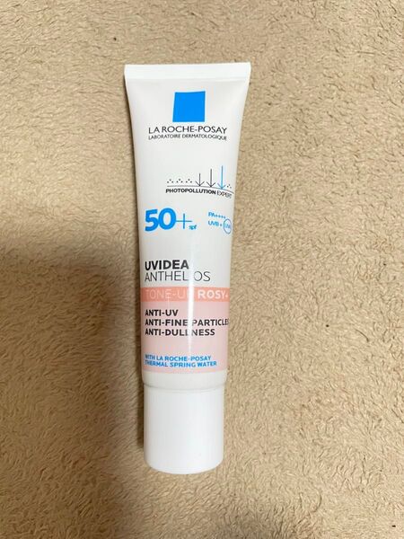 ラロッシュポゼ UVイデア XL プロテクショントーンアップ ローズ+ 中古品