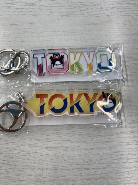 ヤクルトスワローズ 燕パワープロジェクト R7年5月9.11日来場者特典 つば九郎TOKYOアクリルブロックキーホルダー2個です。
