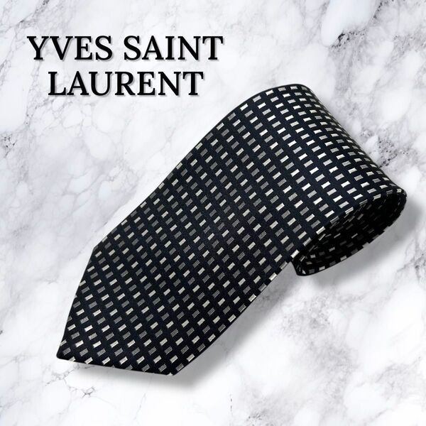 【極美品・送料無料】イヴサンローラン ネクタイ シルク 総柄 ブラック YSL YVES SAINT LAURENT