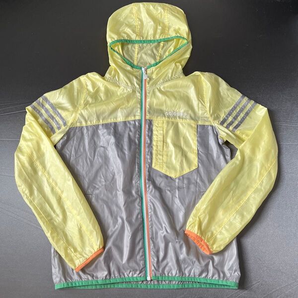 adidas NEO ウインドブレーカー Lサイズ レディース イエロー グレー グリーン 春〜 アディダス 薄手 軽量 アウター