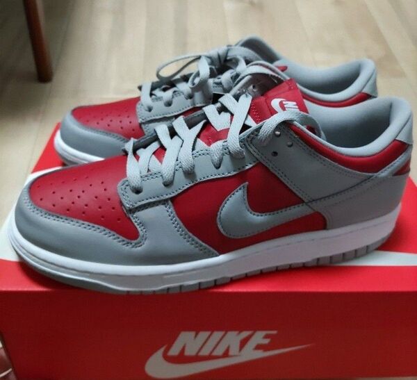NIKE DUNK LOW ナイキ ダンク ロー ウルトラマン スニーカー シューズ 靴 未使用 27.5cm