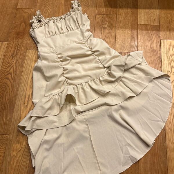 SHEIN ノースリーブミニワンピース Mサイズ クリーム