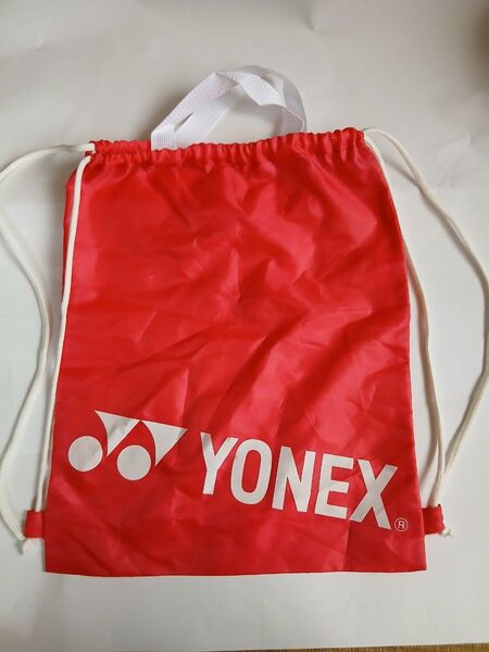 「YONEX」 ナップサック 巾着袋 きれいなピンク色です。