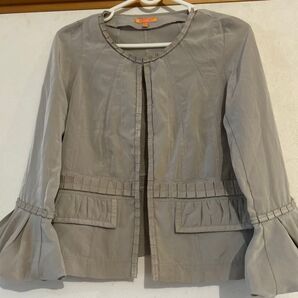 フリル袖ジャケット グレージュ
