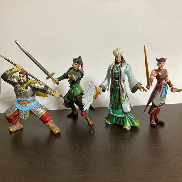 三国志 フィギュア 劉備 諸葛亮 張飛 陸遜
