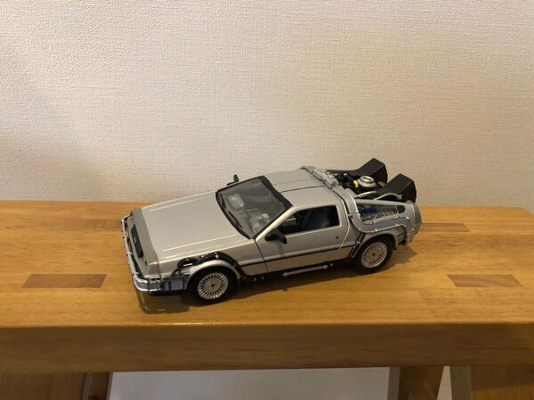 バックトゥザフューチャーⅠ デロリアン モデルカー ミニカー