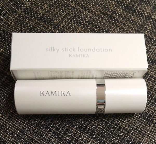 KAMIKA カミカ シルキー スティック ファンデーション ホワイト カミカ