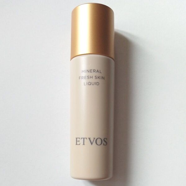 ETVOS ミネラルフレッシュスキンリキッド ナチュラル エトヴォス 美容液 ファンデーション