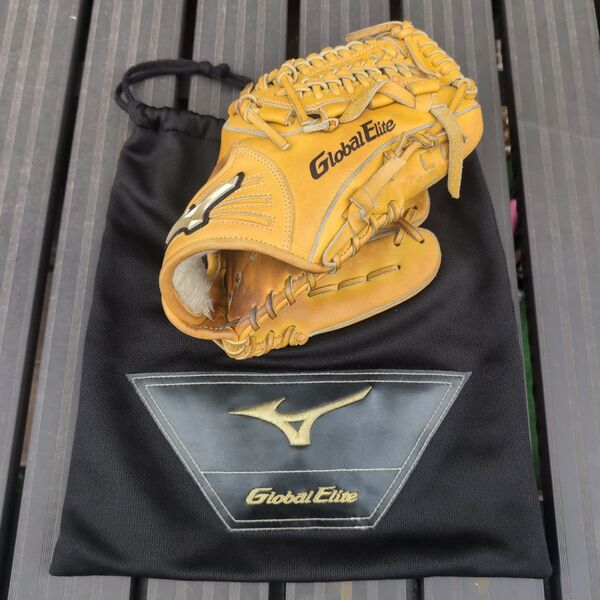 ミズノ グローバルエリート 軟式 内野手用グローブ