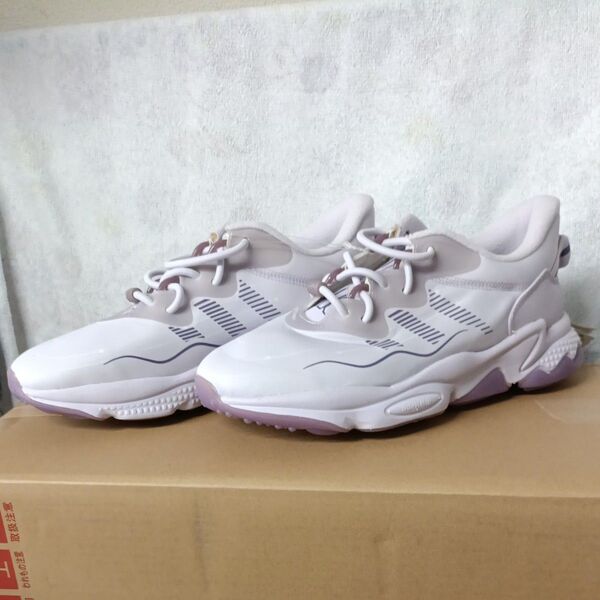 adidas ozweegoW 27cm