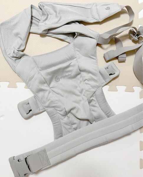エルゴ エンブレース ソフトエア ソフトグレー ErgoBaby EMBRACE Soft Air 抱っこひも エルゴベビー