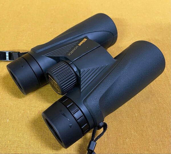 お買い得(価格応談) Nikon 8倍 双眼鏡 モナーク MONARCH 8x42 DCF