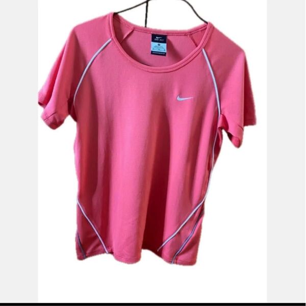NIKE ドライフィット ピンク スポーツウエア DRI-FIT NIKE ナイキ Tシャツ