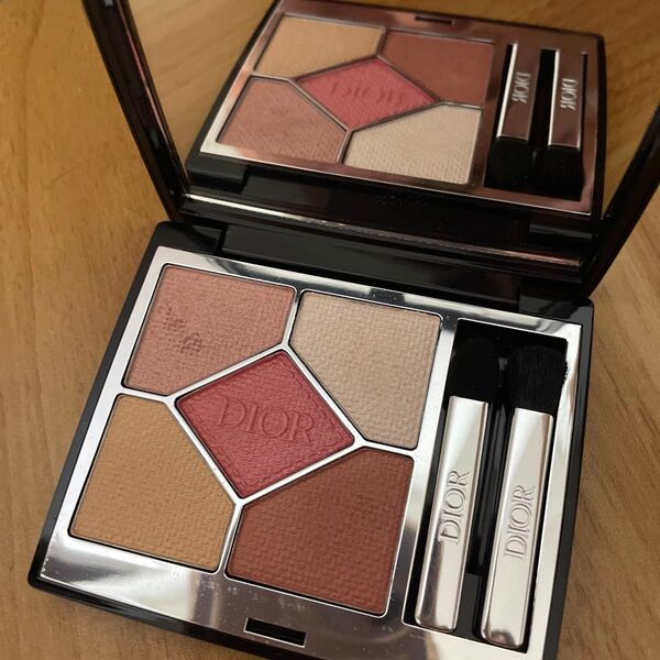 【限定品】Dior ディオールショウ サンククルール 923 POPELINE PEACH