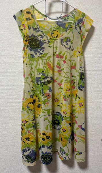 SUPER HAKKAチュニックワンピース 花柄 さらさらで軽い