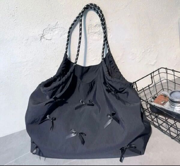 エコバッグ 大容量 トートバッグ リボン ナイロンショルダーバック シンプル 登園通学用 通勤用 買い物用 黒