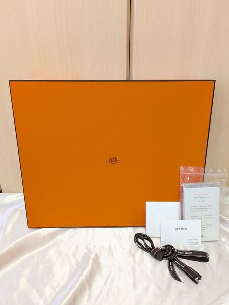 エルメス HERMES 空箱 252□ 保存箱 空き箱 ケリー バッグ 箱のみ 化粧箱 ギフト箱 46×38