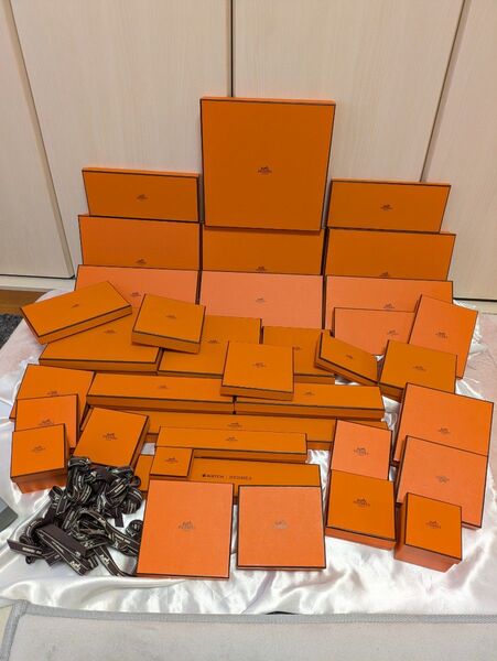 エルメス HERMES 空箱 大量 36箱+リボン 格安 まとめ売り 空き箱 保存箱 小物用