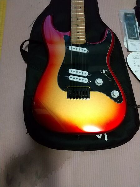 美品 Squier Contemporary Stratocaster Special HT