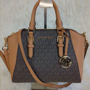 MICHAEL KORS タッセル付 ハンドショルダーバッグ MK シグネチャー柄 2WAY